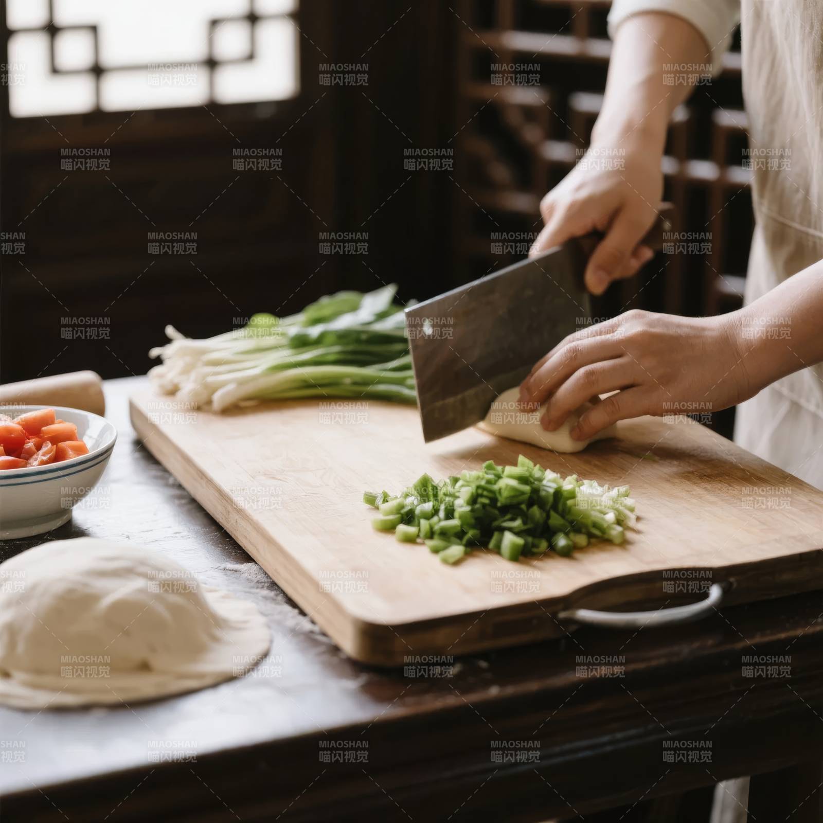 切菜准备中图片