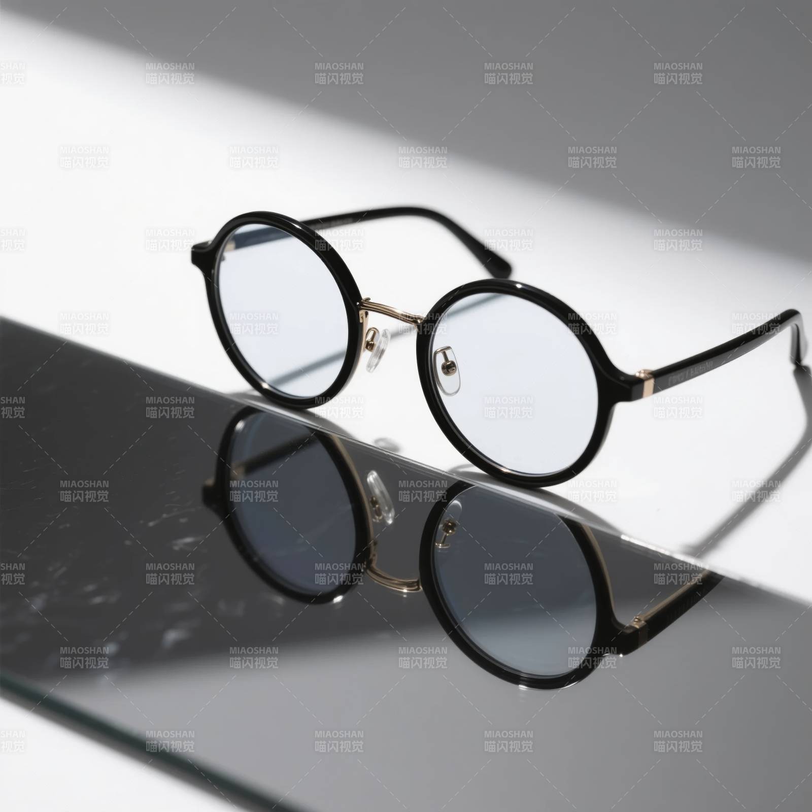 时尚圆框眼镜图片