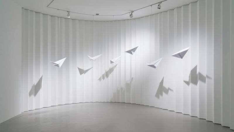 纸飞机的光影艺术图片