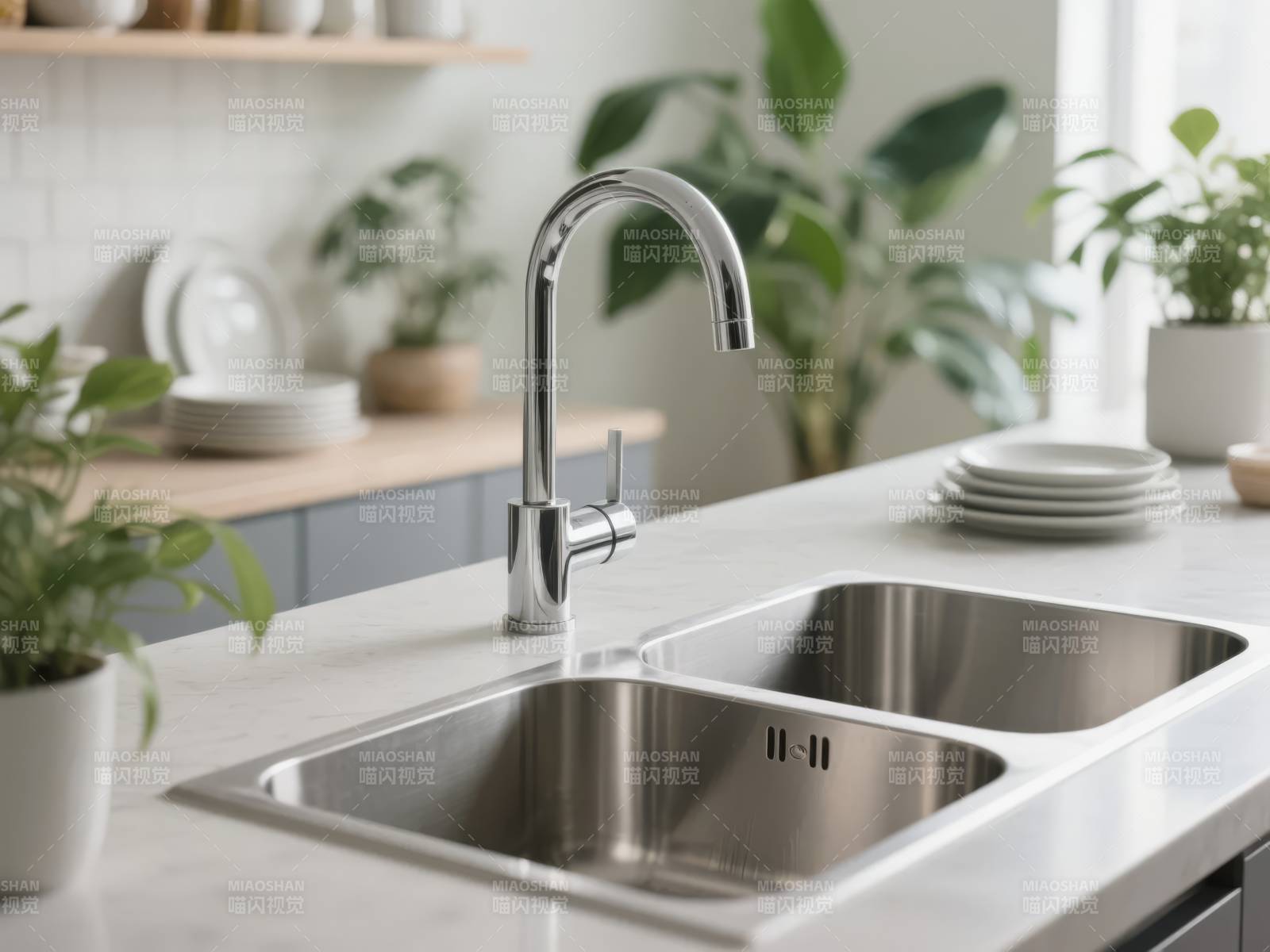 现代厨房水槽特写图片