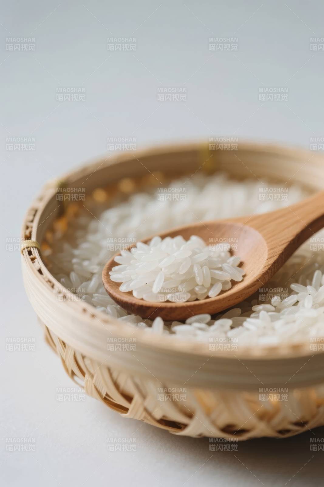 竹篮白米勺图片