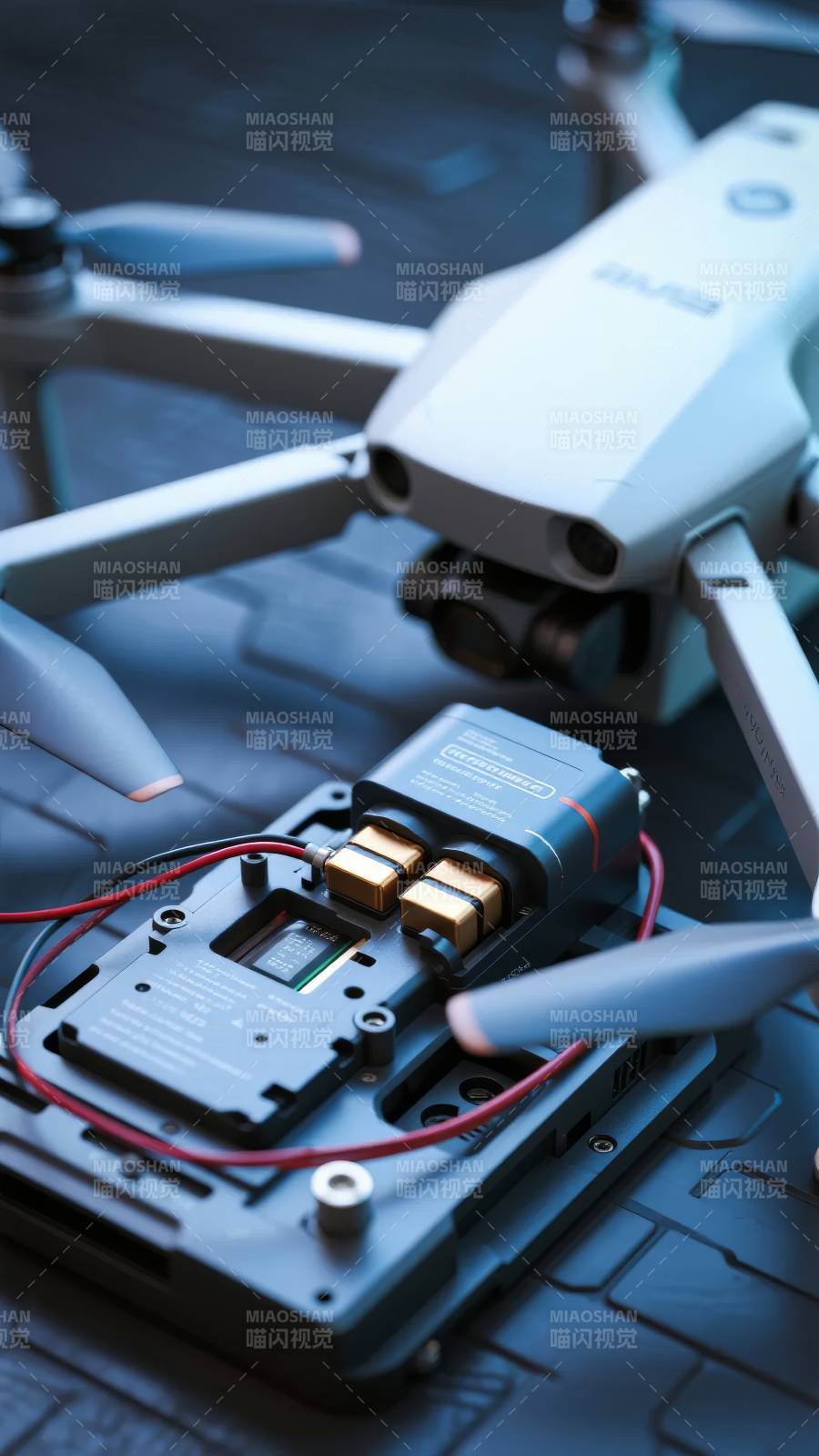无人机电池更换图片