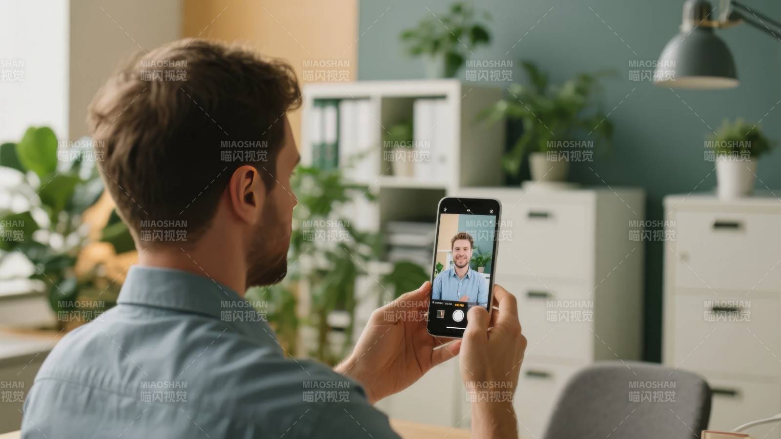 视频通话中图片