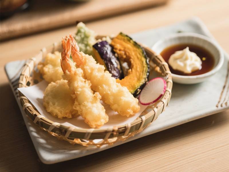 美味天妇罗拼盘图片