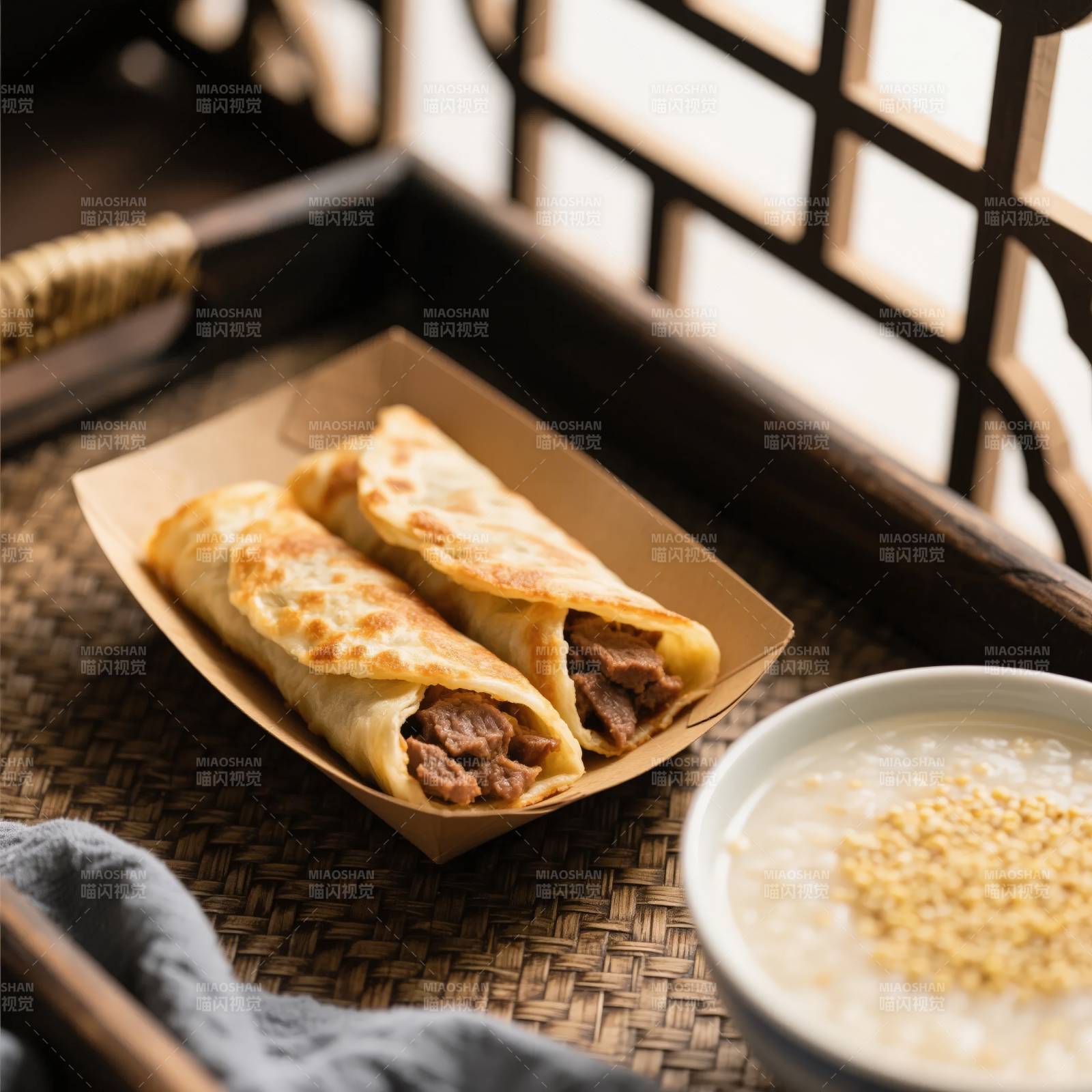 煎饼配粥 美味早餐图片