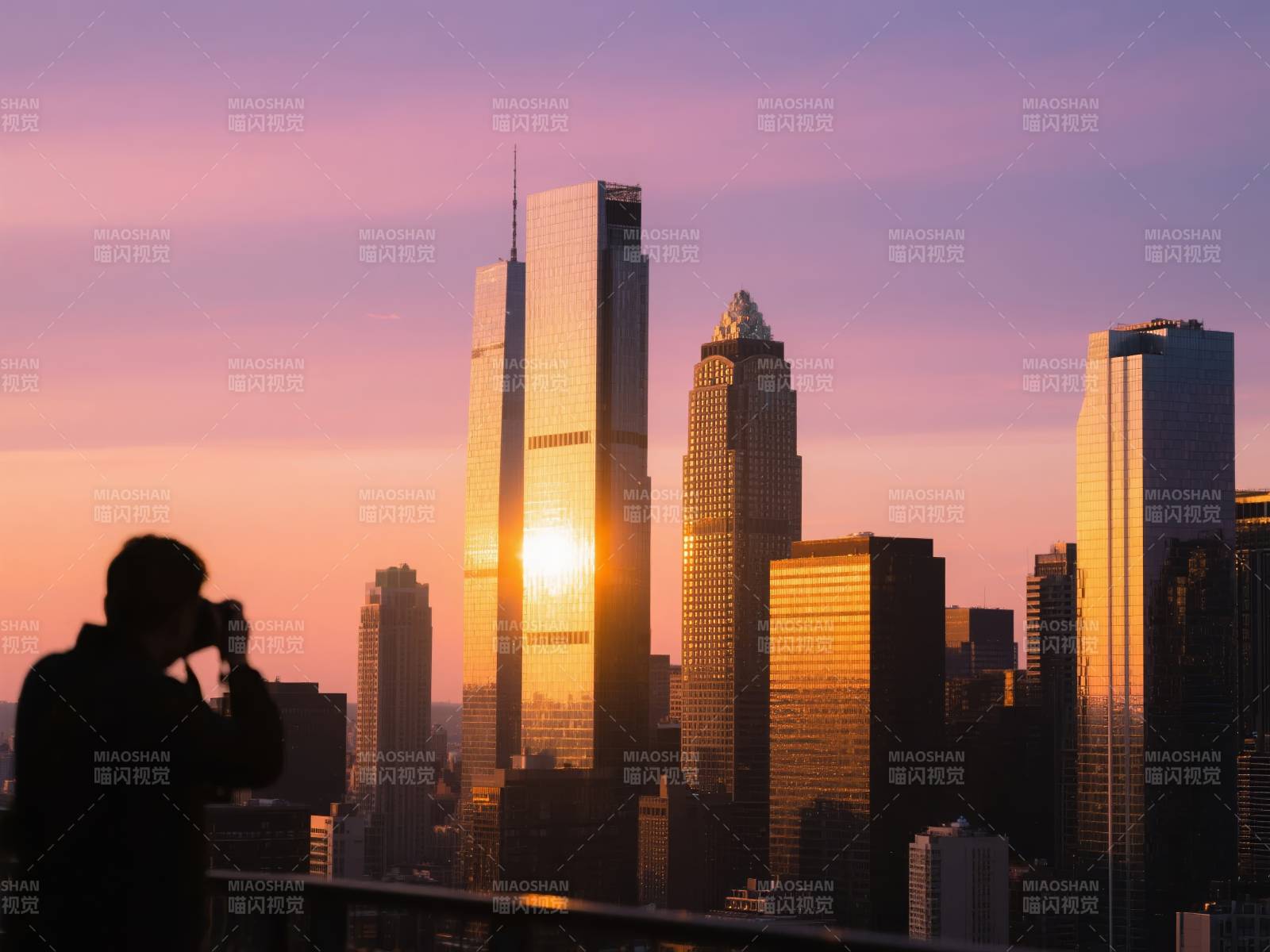 城市日落剪影图片