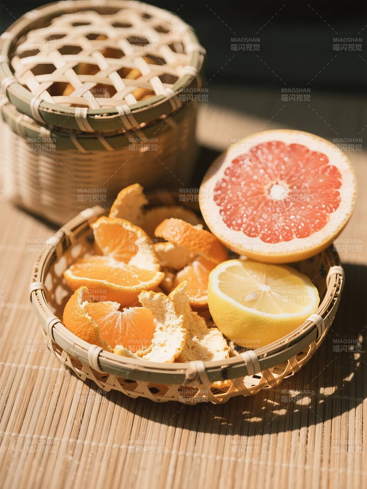 柑橘果香满篮图片