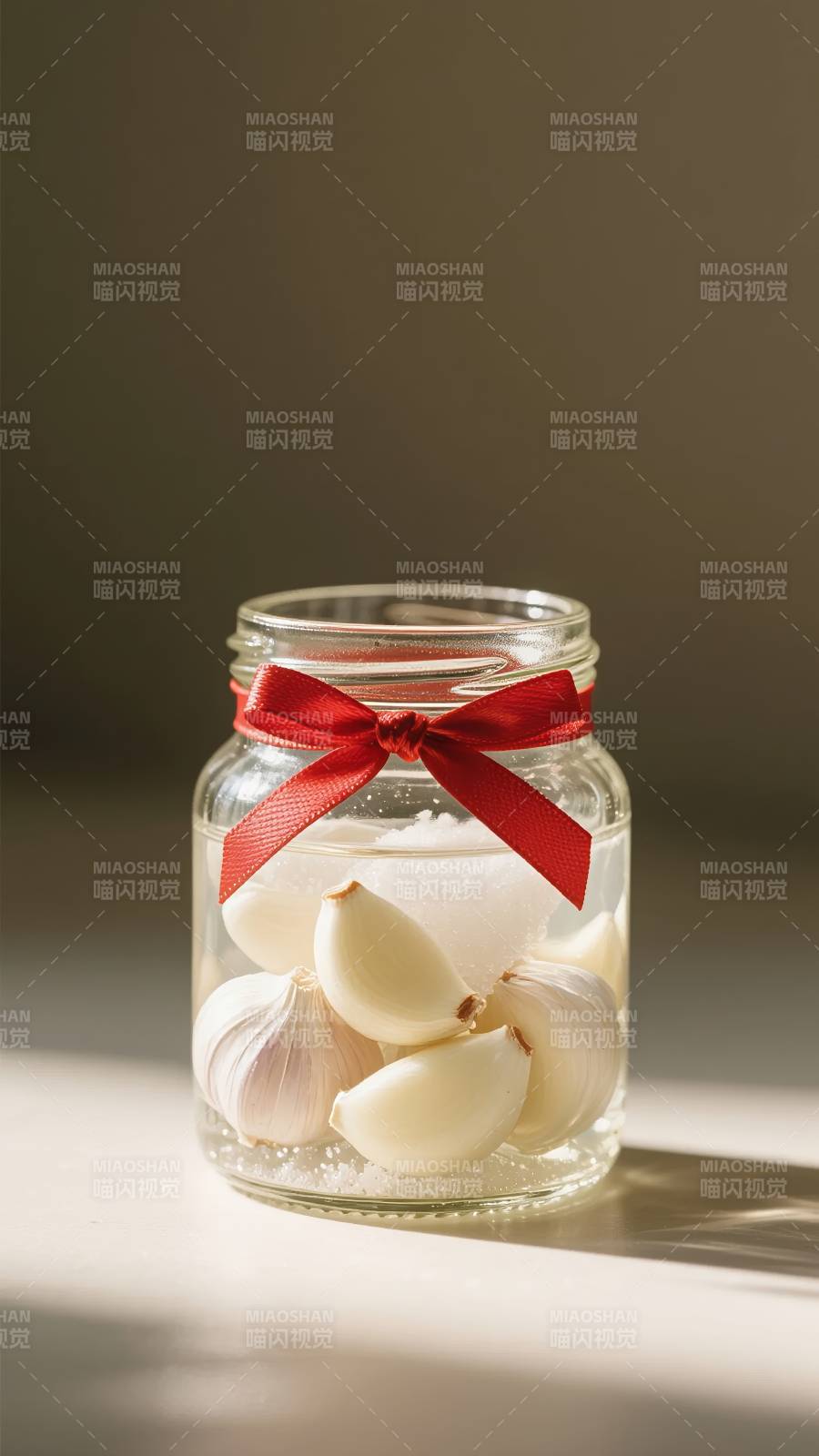 蒜瓣罐装礼盒图片
