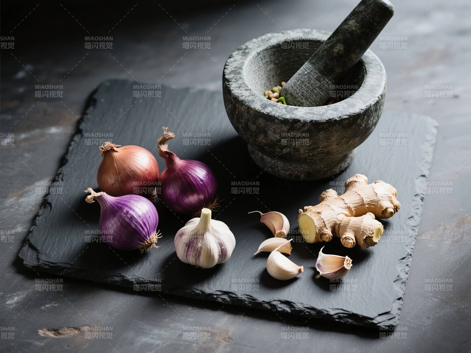 香料与研磨工具图片