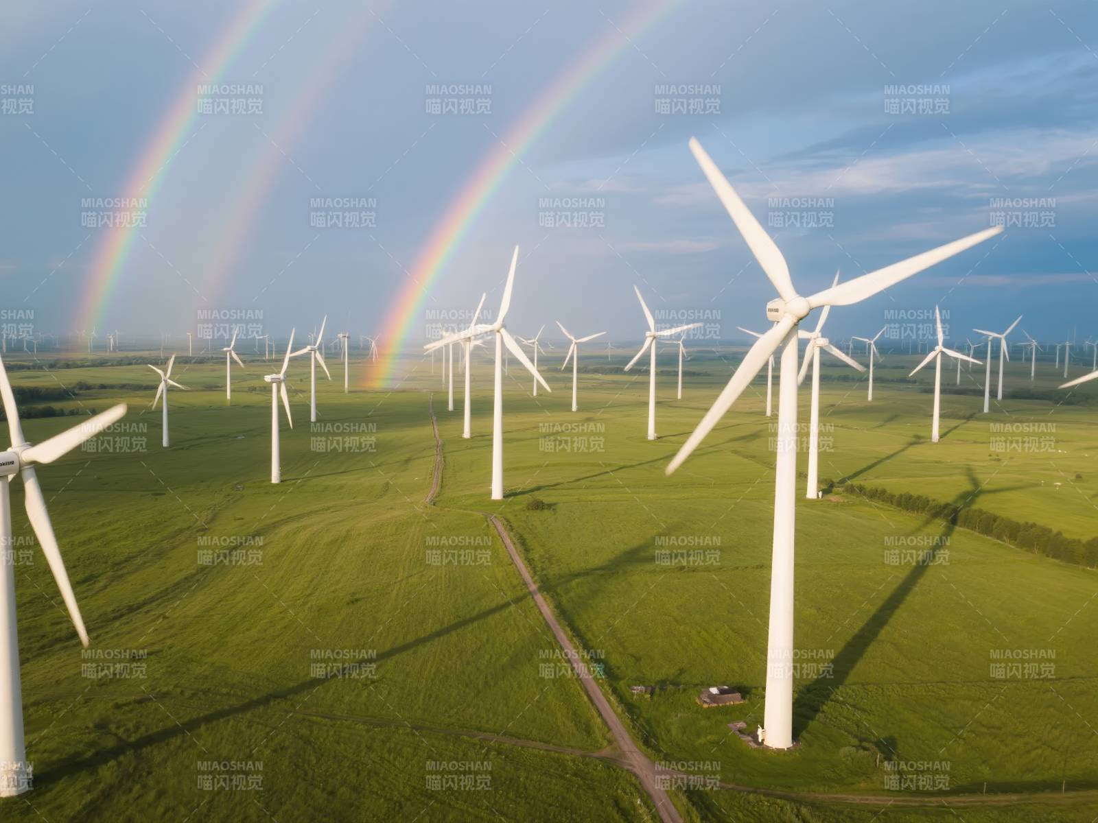 风车与彩虹共舞图片