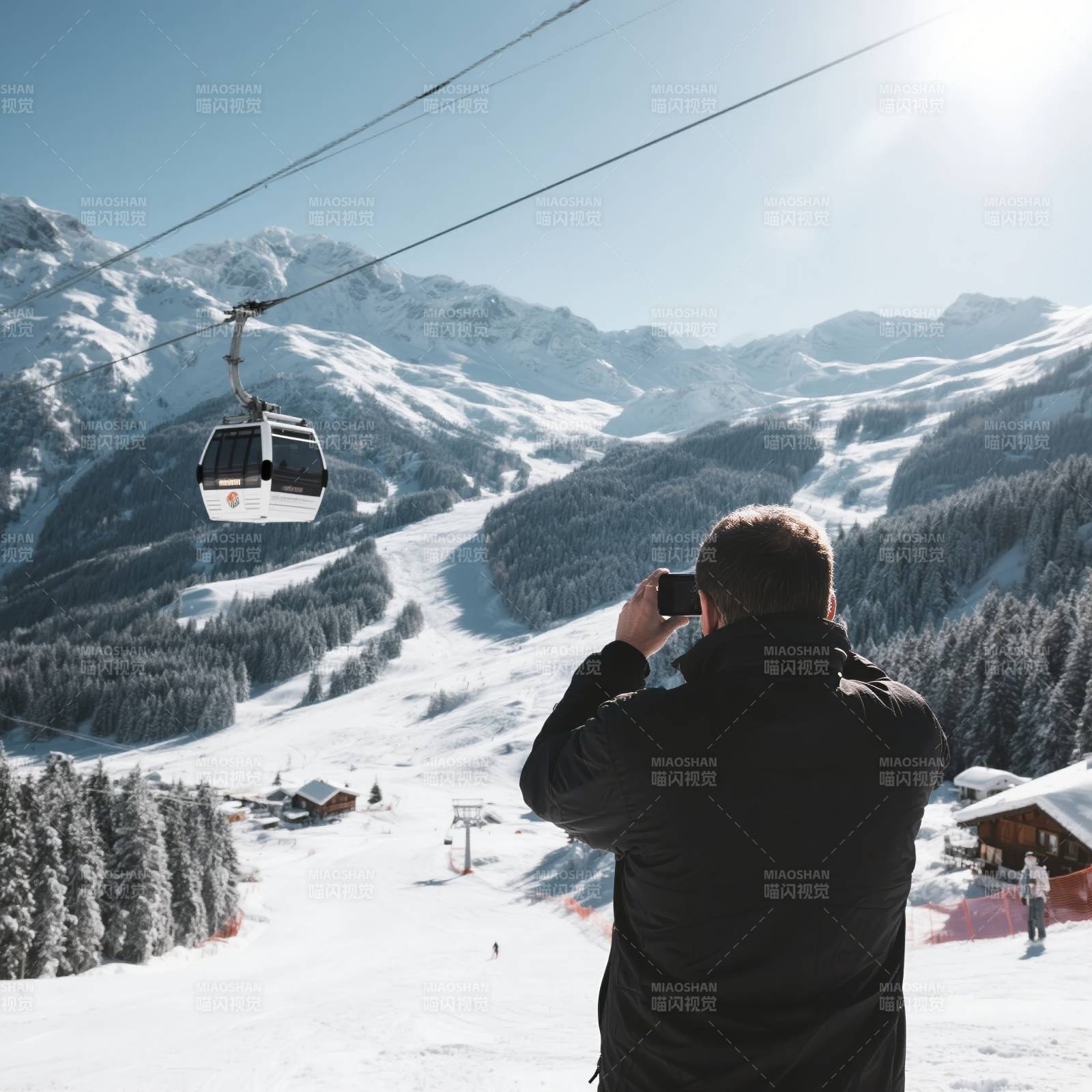 雪峰缆车美景图片