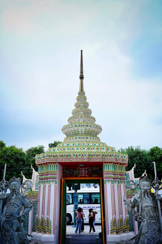 泰国寺庙入口图片