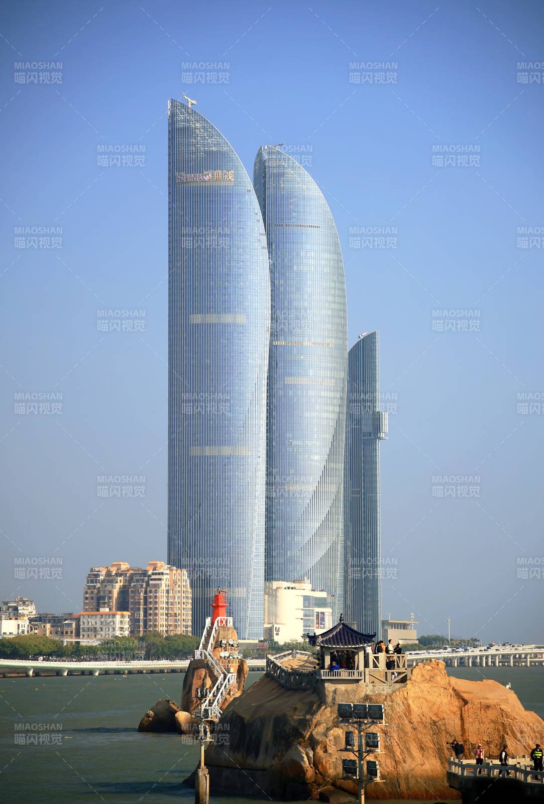 厦门的双子塔风光图片