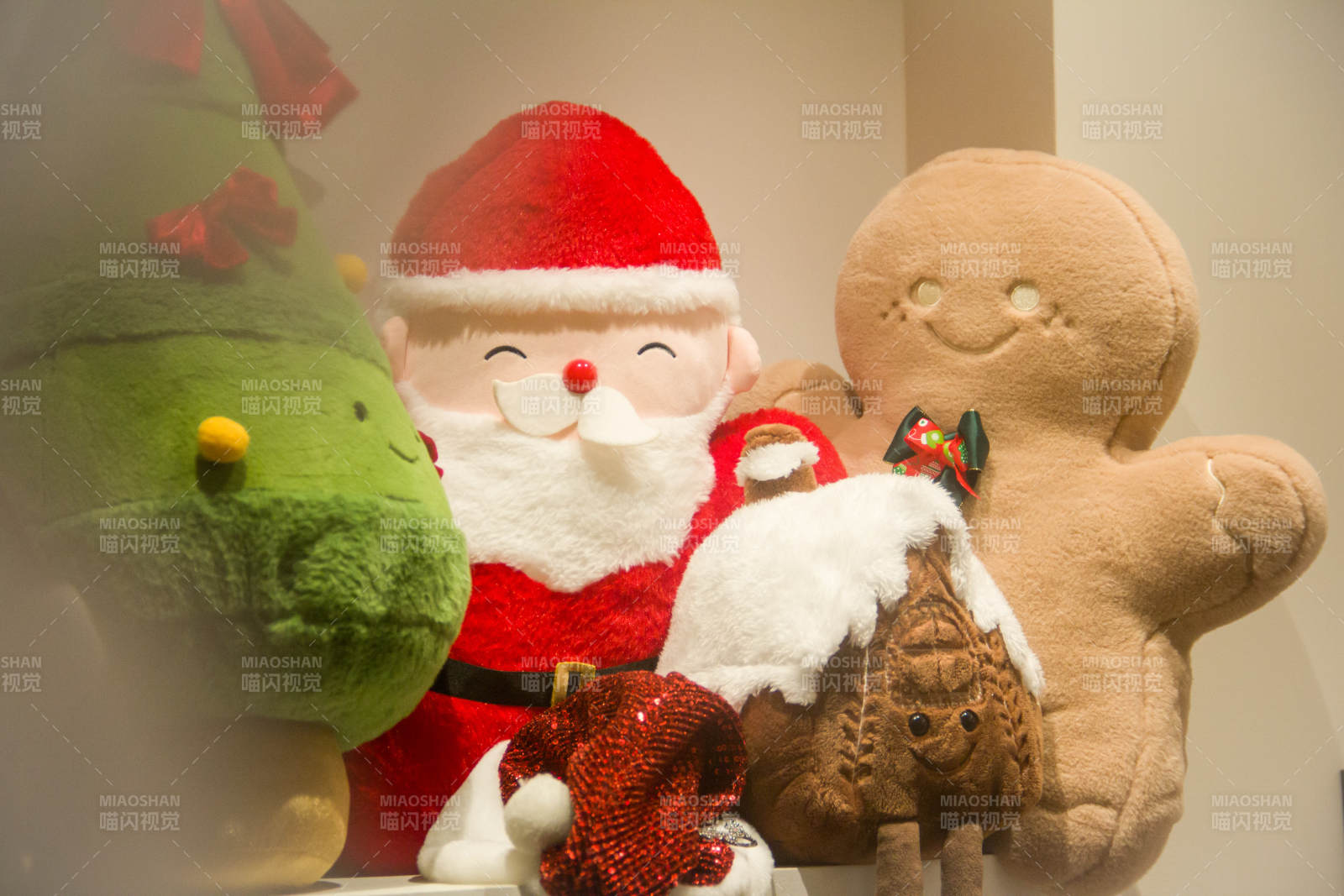 圣诞老人与姜饼人图片