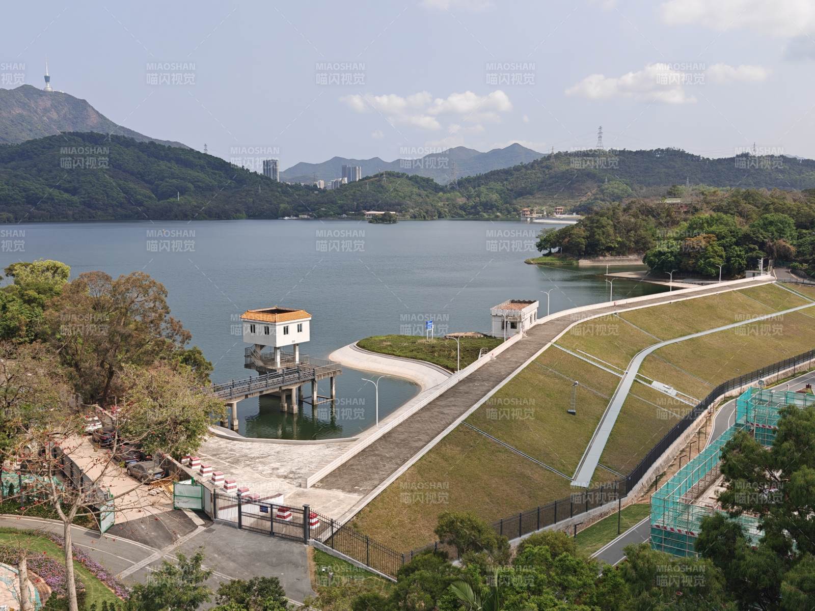 湖畔公园风光图片