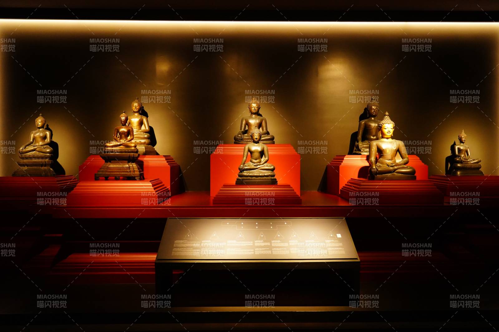 泰国博物馆佛像陈列展图片