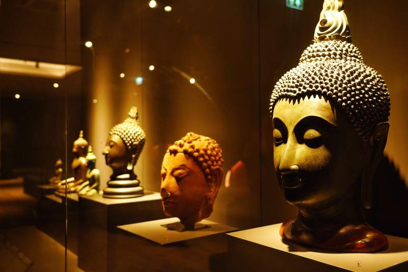 佛首静展 禅意悠然图片