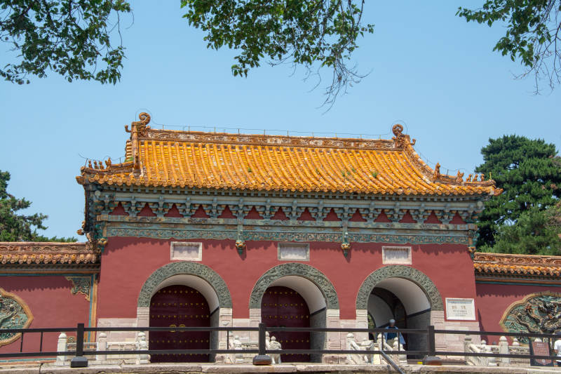 故宫红墙黄瓦门图片