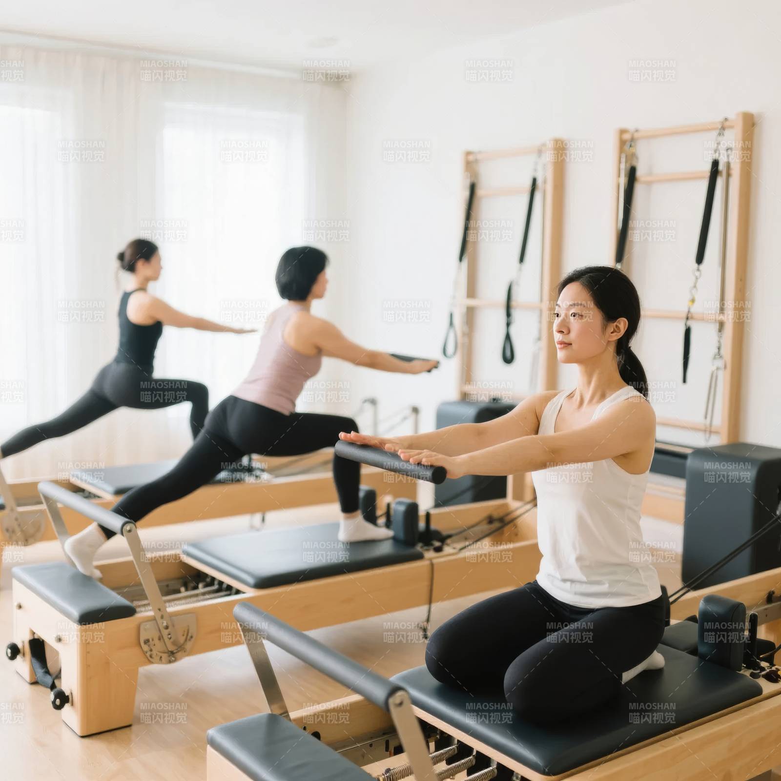 普拉提训练现场图片