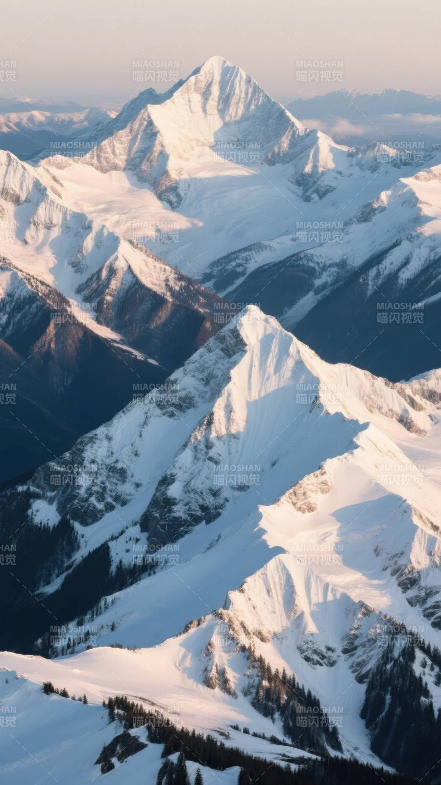 雪峰巍峨 壮丽山河图片