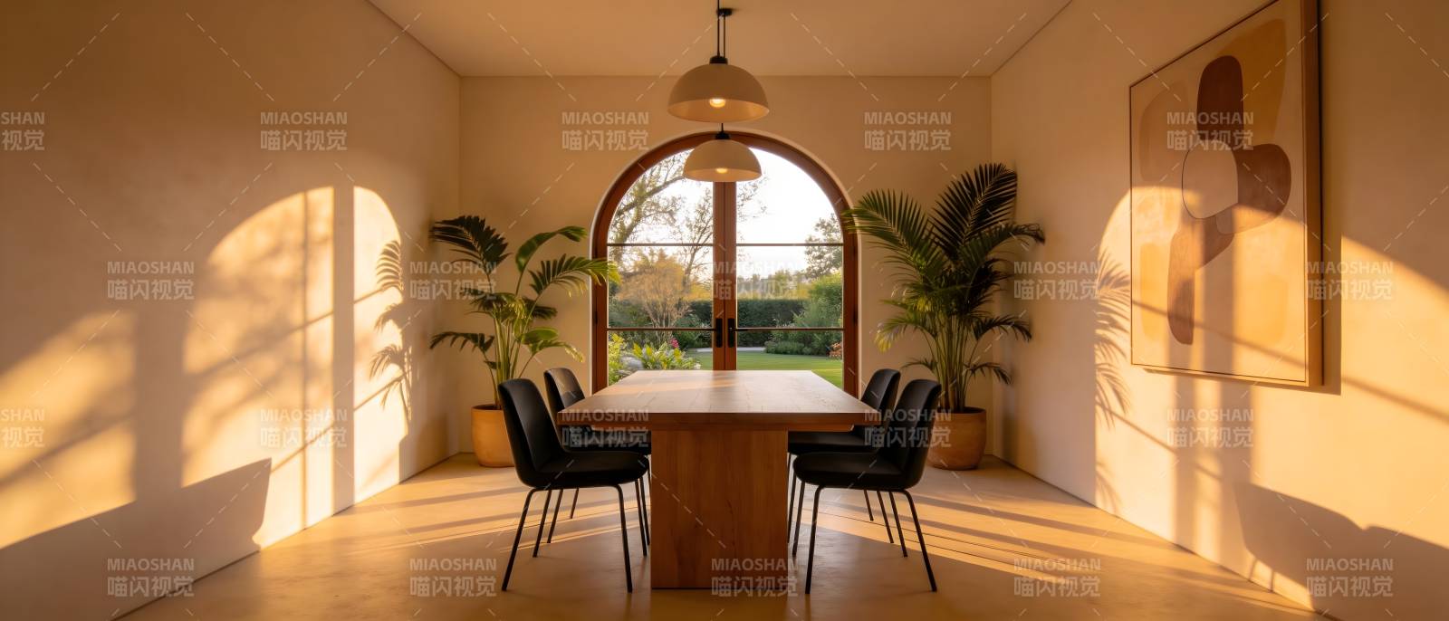 阳光洒满的现代餐厅图片