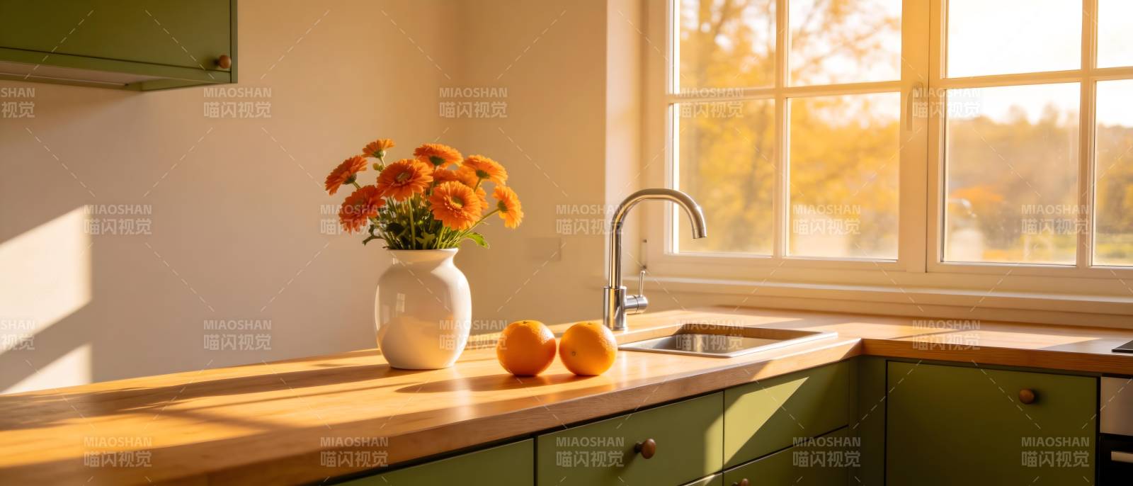 秋日厨房静谧时光图片