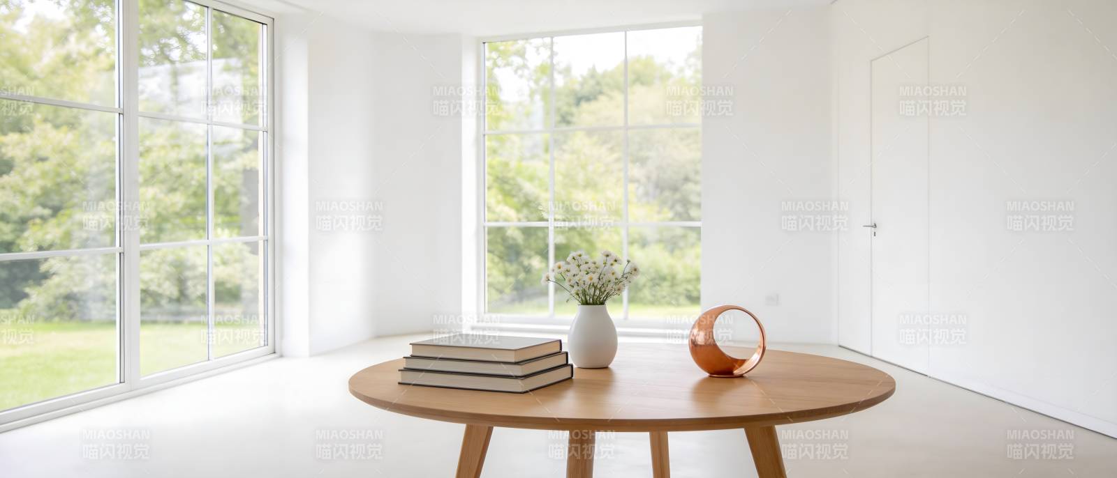 简约客厅 自然光满溢图片