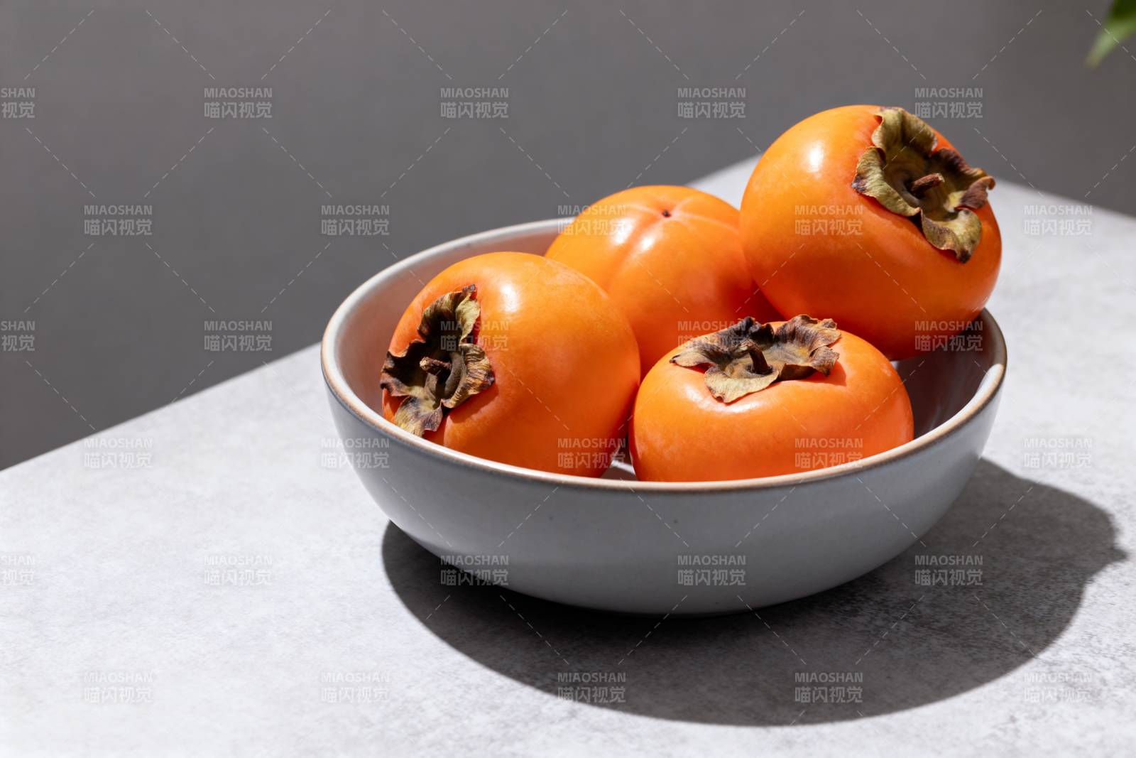 柿子静物图图片