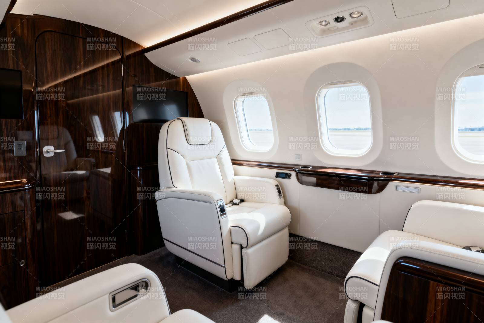 豪华飞机头等舱图片
