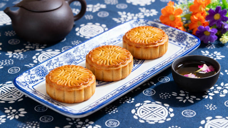 中秋月饼茶香伴图片