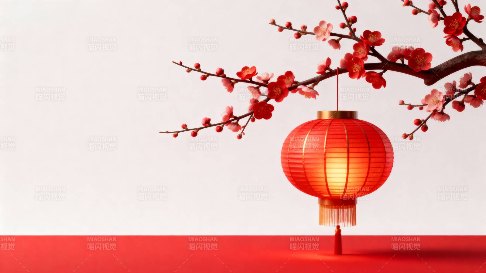 红灯映梅枝图片