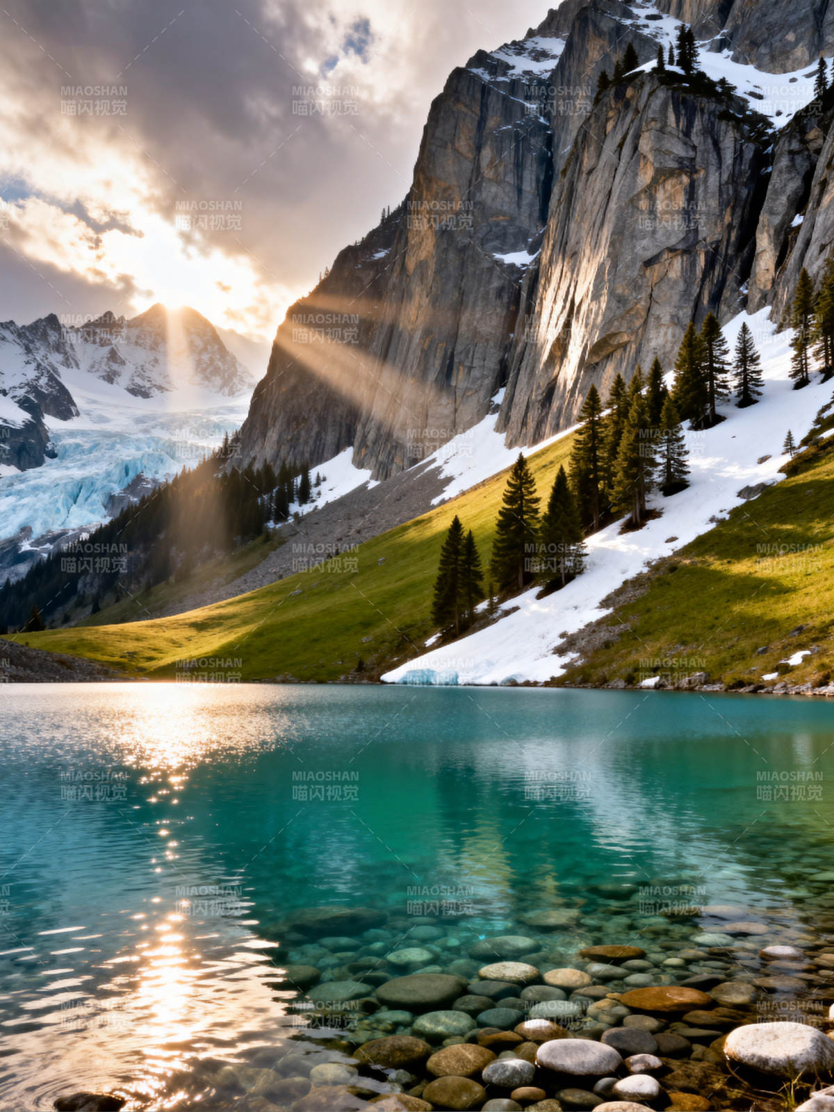 湖光山色映晨曦图片