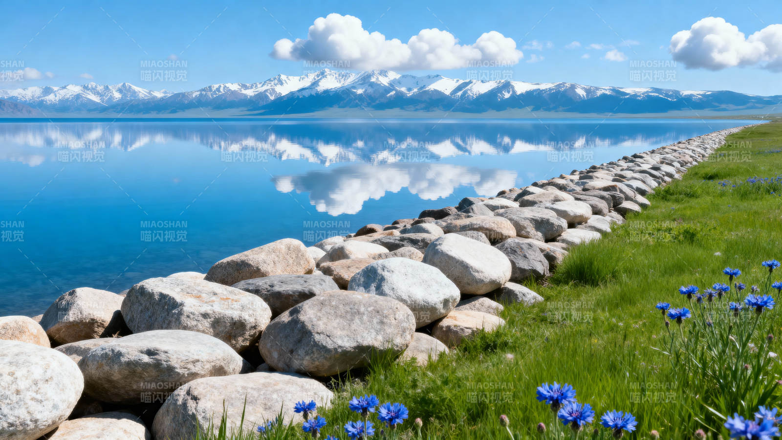 湖畔石堤春景图片
