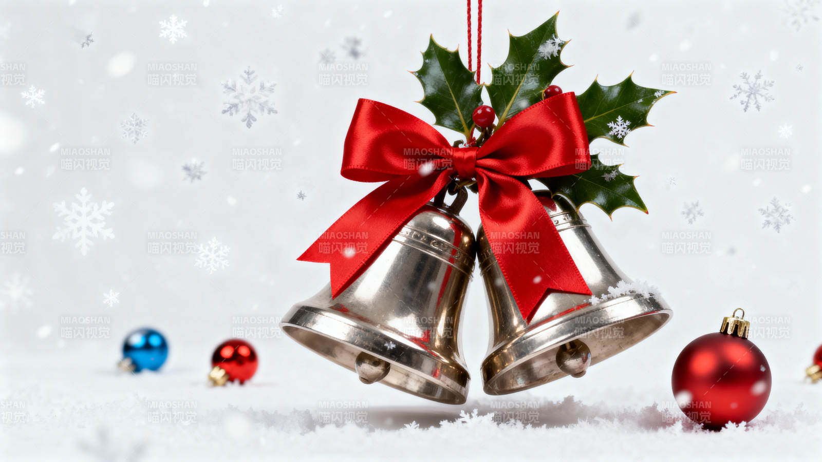 圣诞铃铛迎新年图片