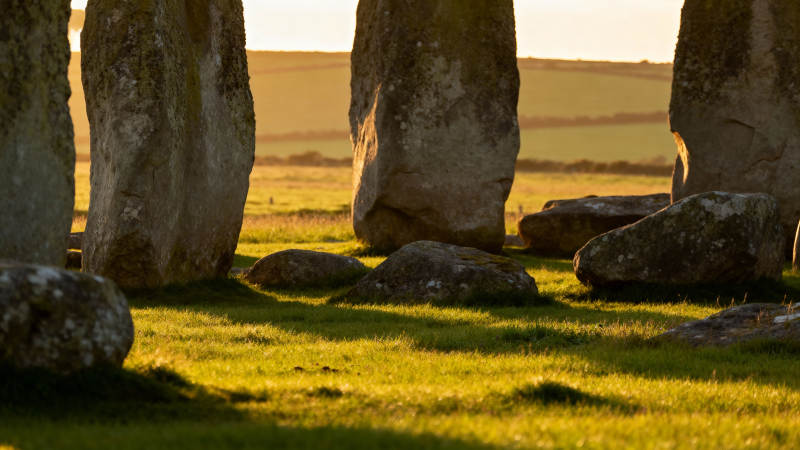 巨石阵晨光图片