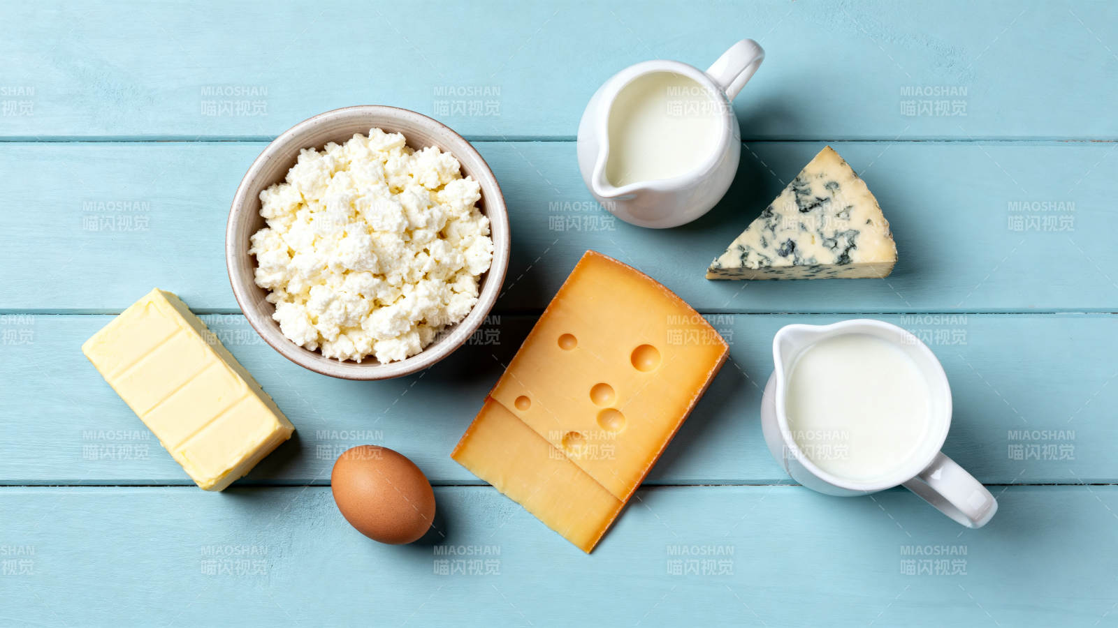 奶制品与蛋类食材图片