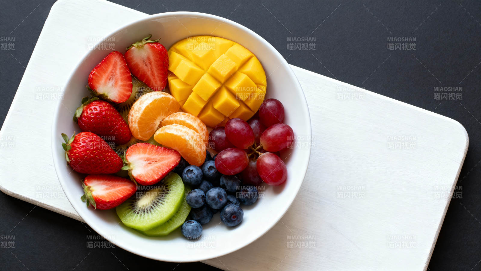 缤纷水果拼盘图片