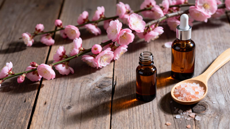 樱花精油与盐浴图片