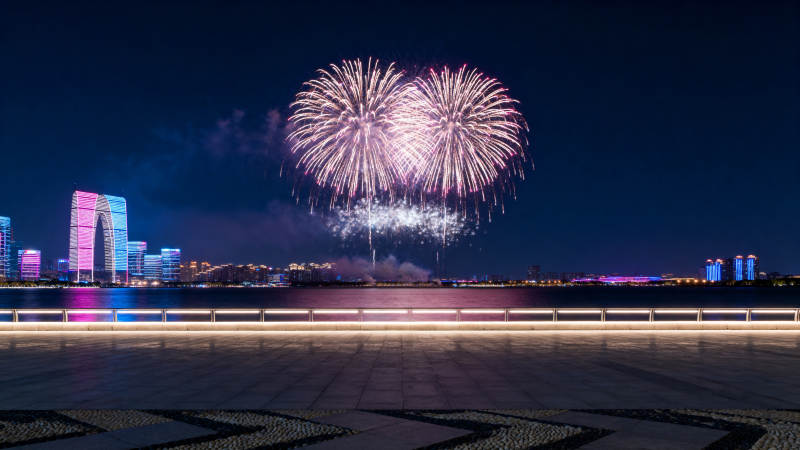 夜景烟花璀璨绽放图片