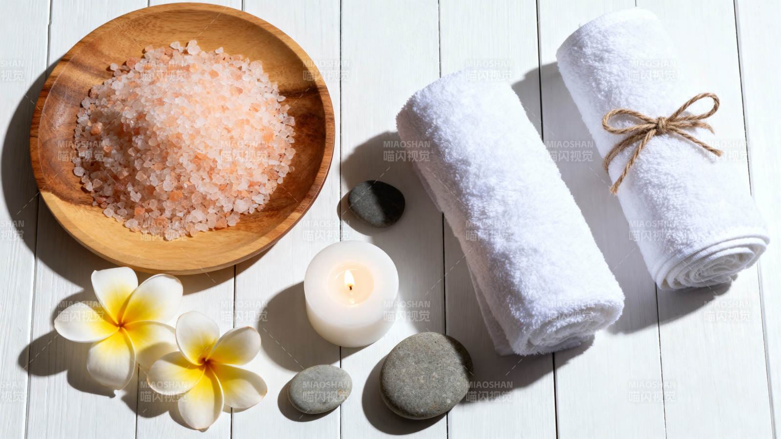 温泉疗养静谧时光图片