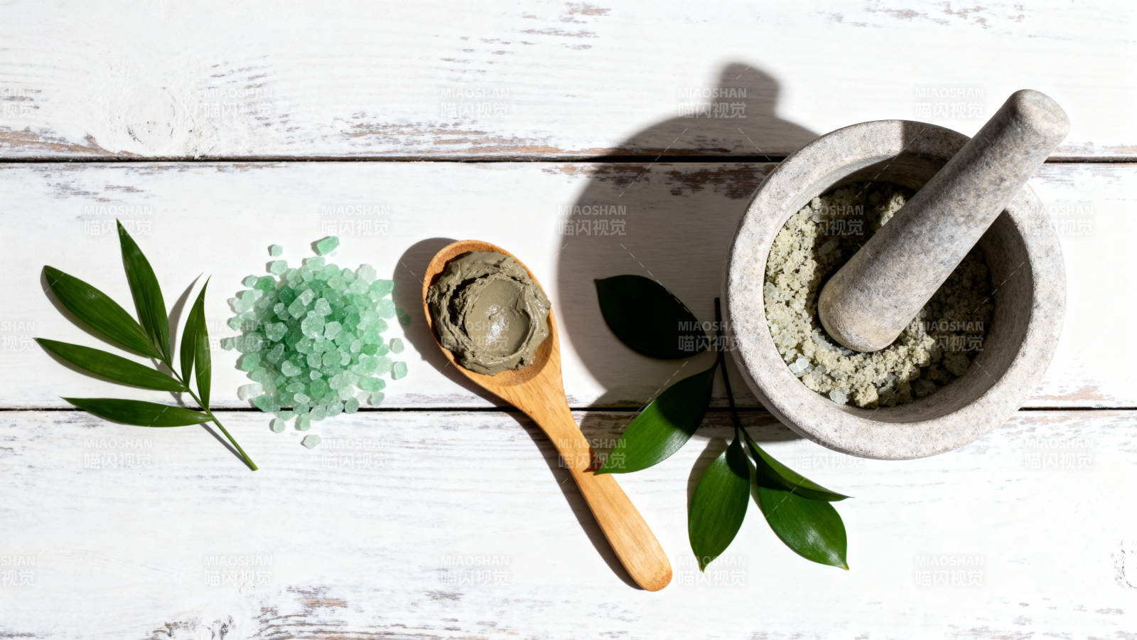 草本研磨静物图片