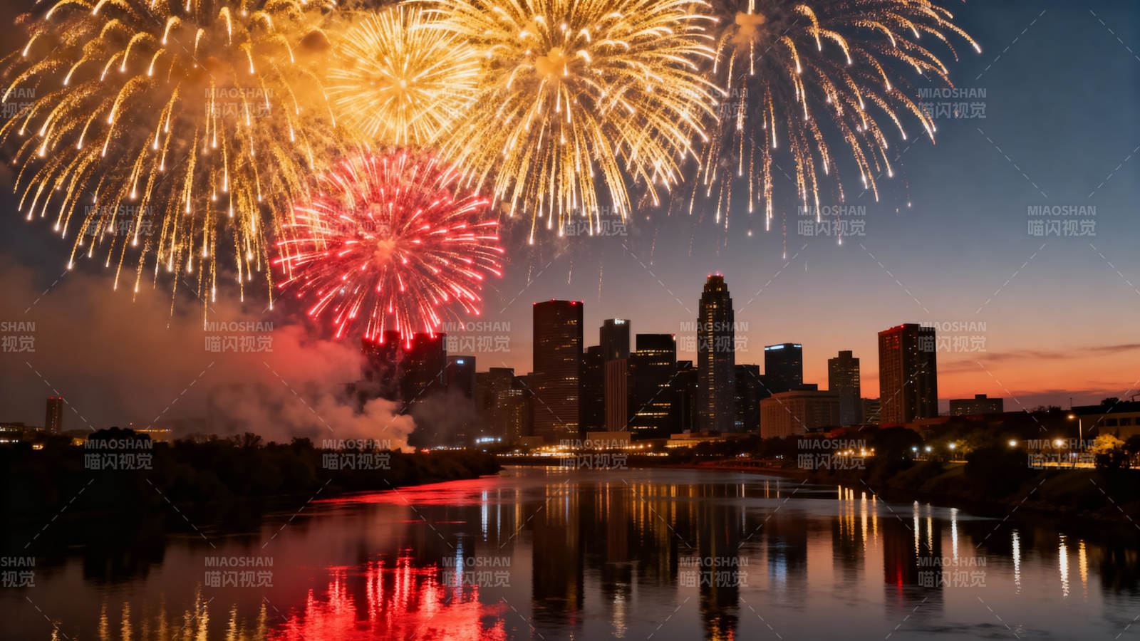 城市夜空烟花绽放图片