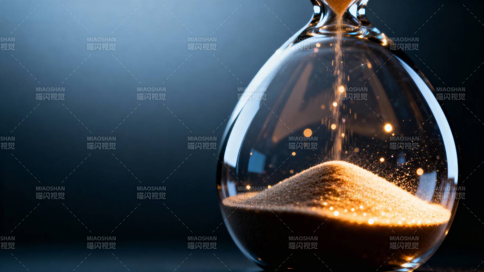 沙漏时光流逝图片