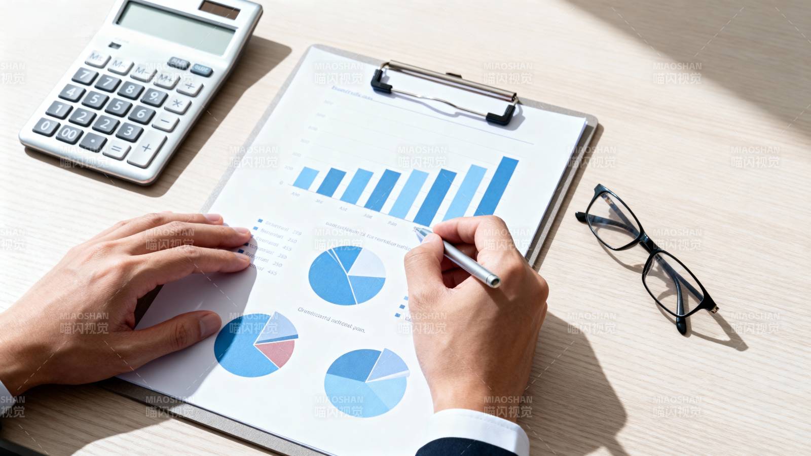 数据分析与规划图片