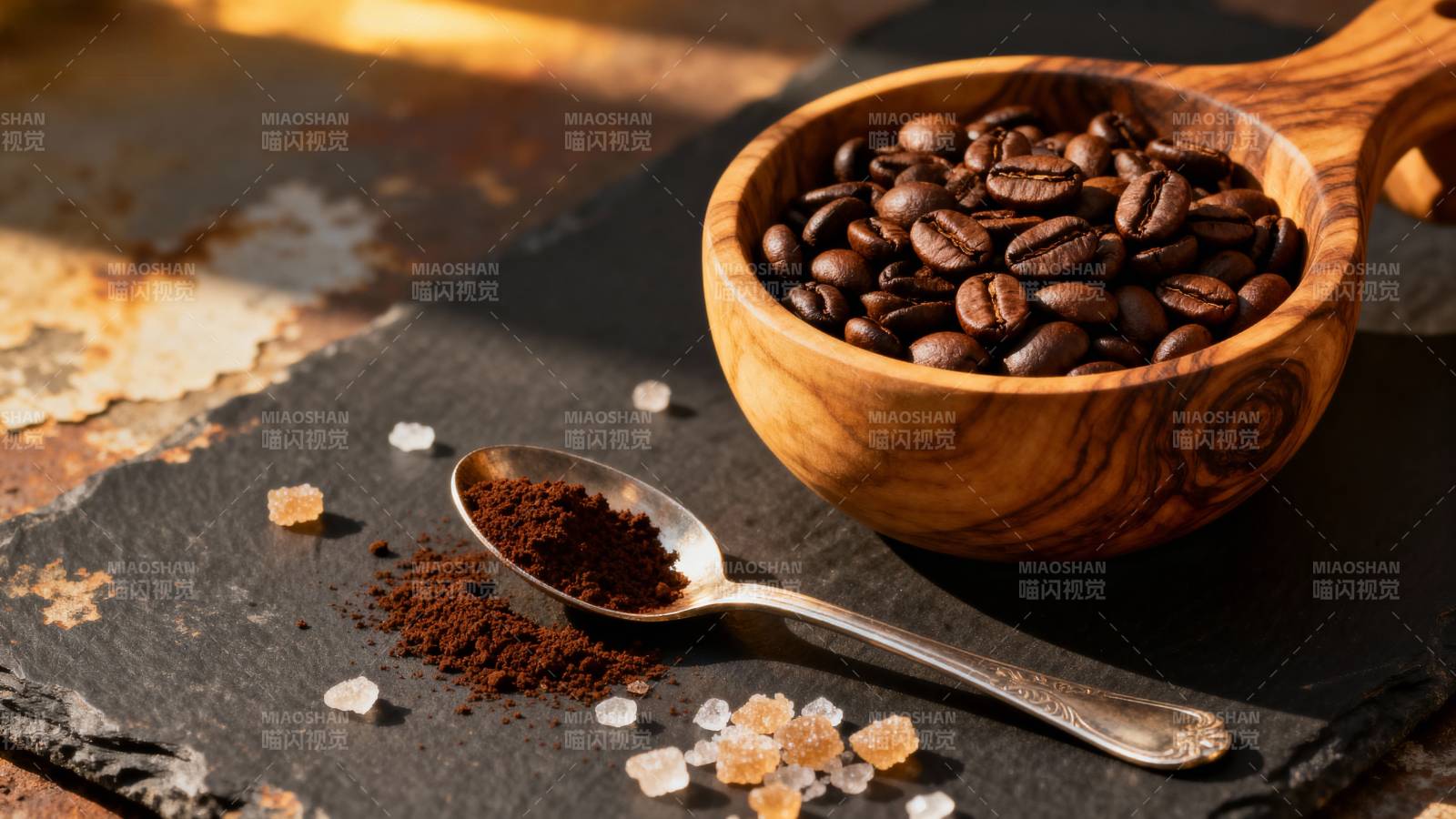 咖啡豆与研磨粉图片