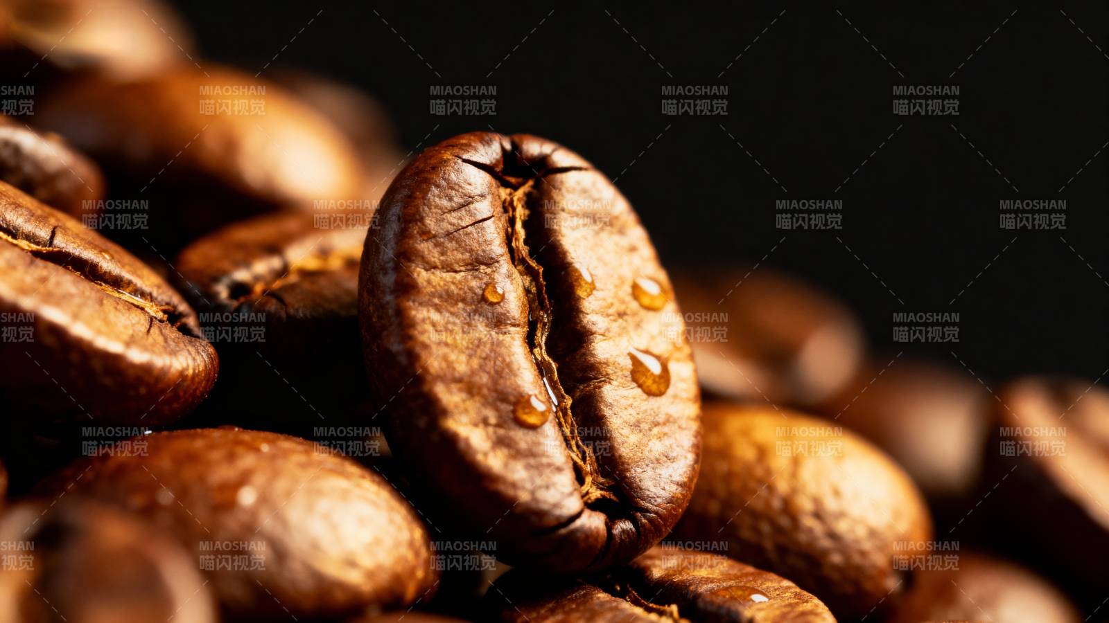 咖啡豆特写图片