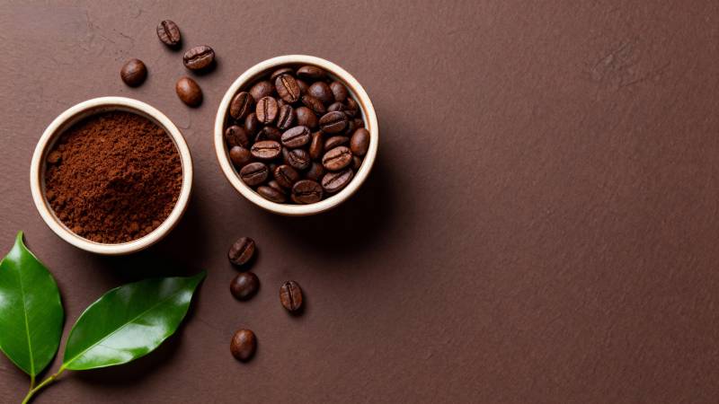 咖啡豆与研磨粉图片