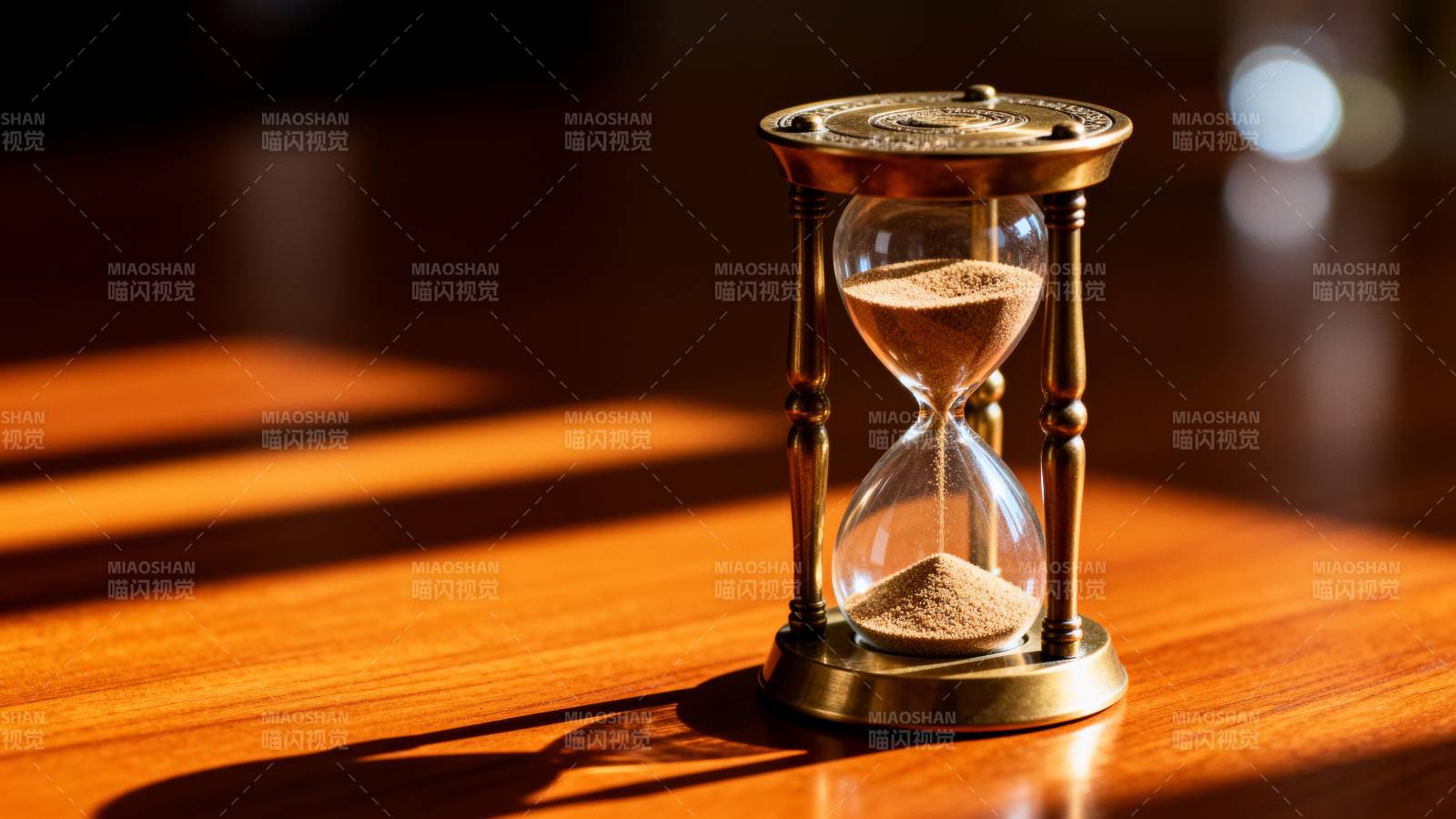 沙漏时光流转图片