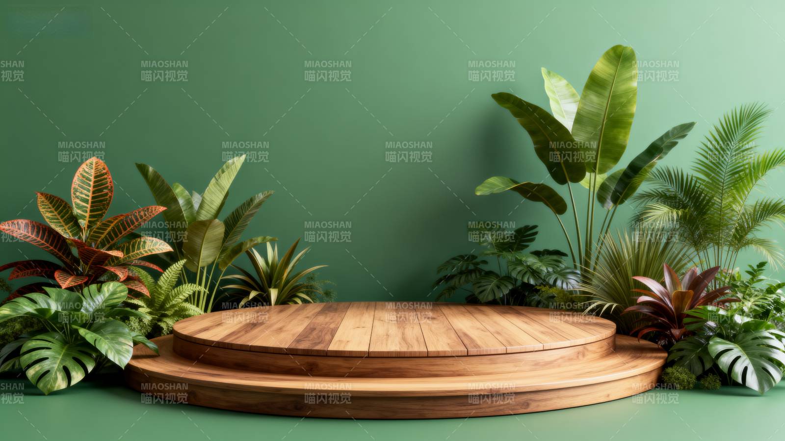 绿植环绕的木质展台图片