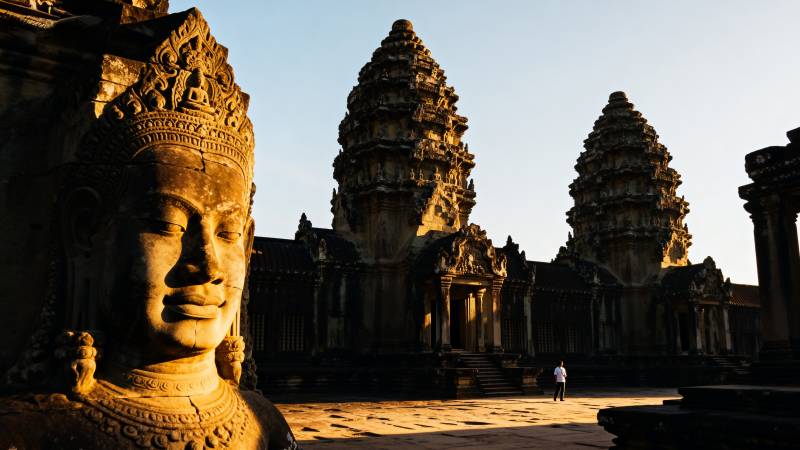 吴哥窟晨曦静谧图片